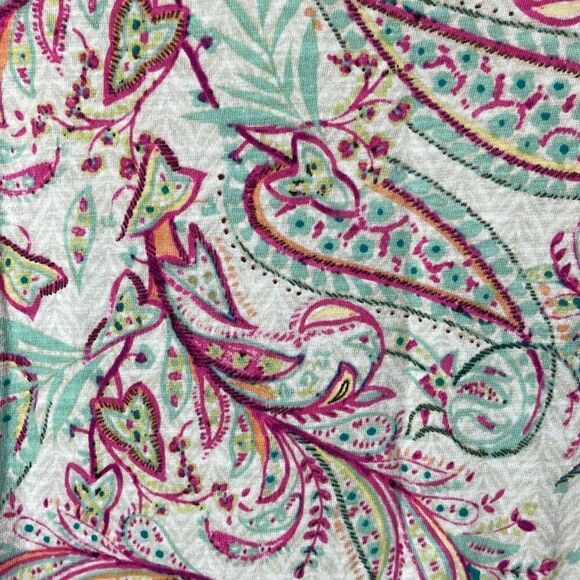 Christopher & Banks Paisley Tee with Shoulder Cutours Size Small - Picture 4 of 6